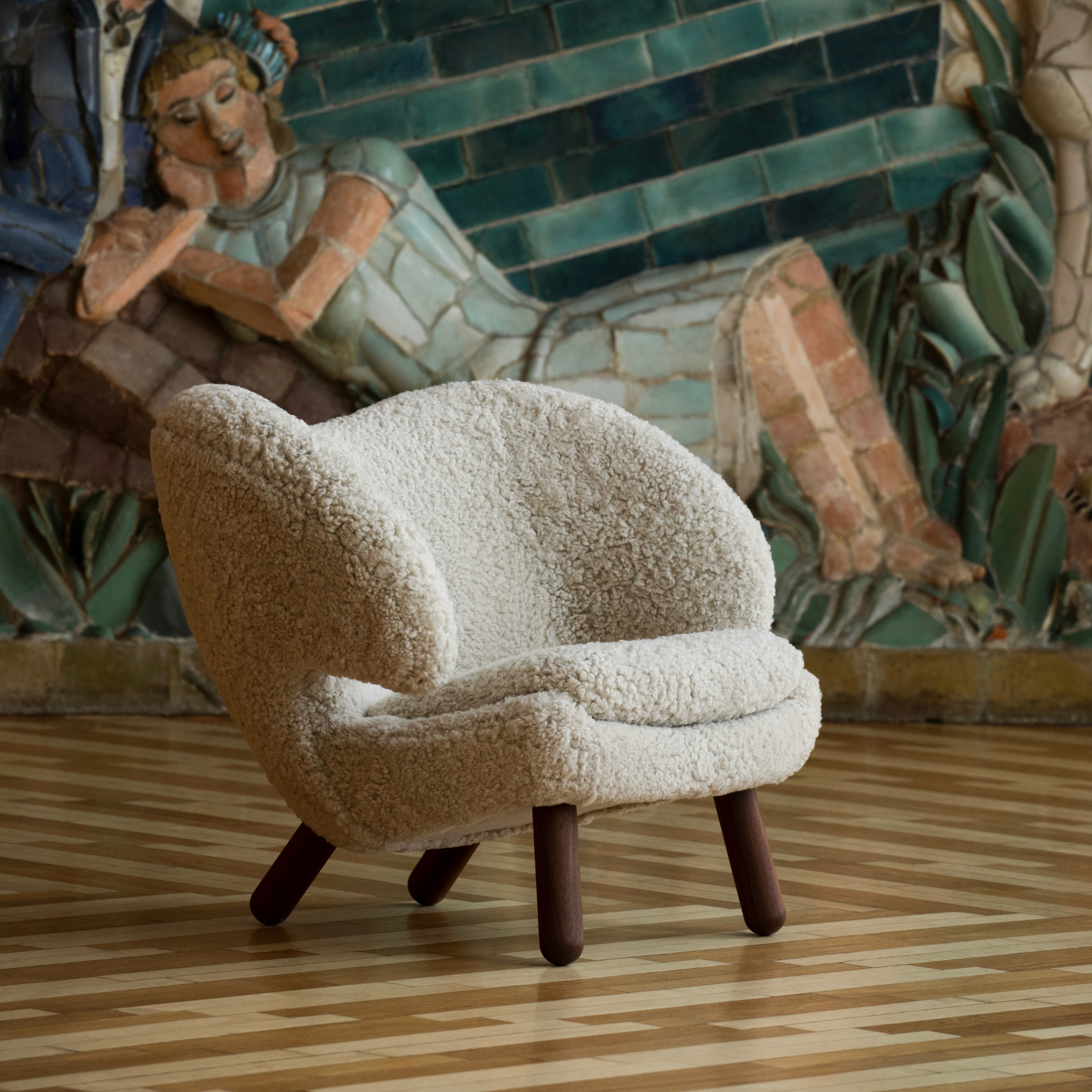 The Pelican Chair Sheepskin